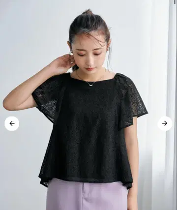 COHINA 백리본 레이스 튜닉 블라우스 블랙