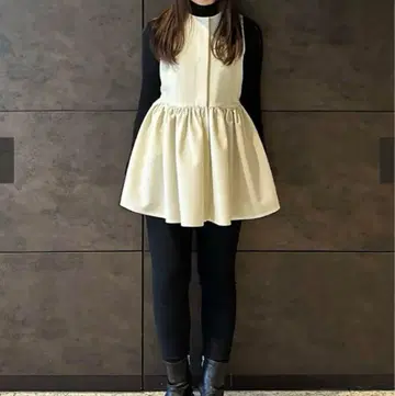YOIHI 프릴 개더 베스트 에크루