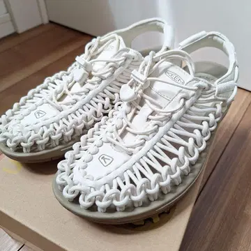 keenKEEN 24.5cm US 7.5 UNEEK