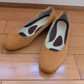 RAKUNA 로우힐 펌프스