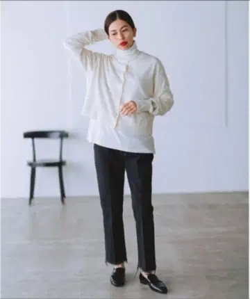 새상품급 24AW IENA BLACK 이에나 하이웨스트 컷오프 데님