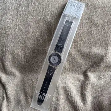 Swatch Skin 블랙 아날로그 손목시계