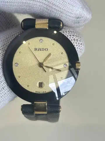 미품 레어 RADO 손목시계 데이트 정품 가죽 벨트 새 배터리 z