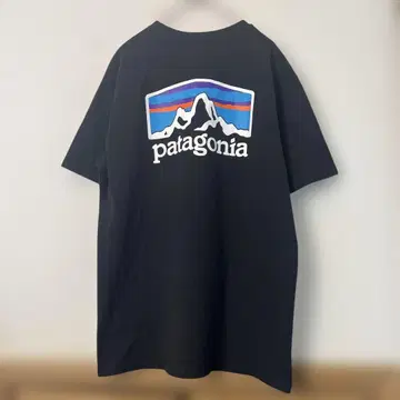 patagonia 블랙 티셔츠 백 프린트