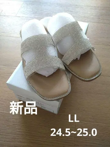 [새상품] 비쥬 장식 실버 오픈토 샌들