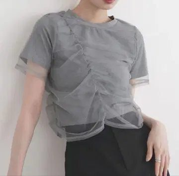 LIAN 튤 레이어드 티셔츠 그레이