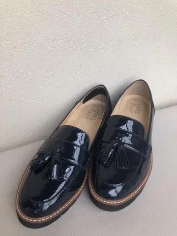 나라이저 새상품급! 24.5cm! 에나멜 가공! 통굽 태슬 로퍼