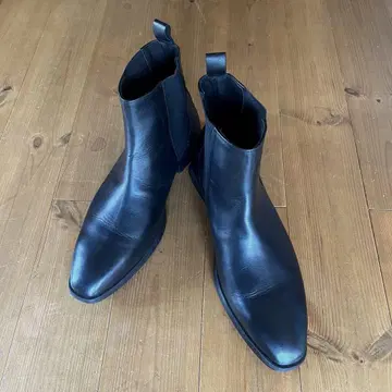 ZARA 블랙 가죽 사이드 고어 부츠