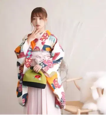 컬러풀 꽃무늬 하카마 스타일 기모노