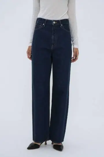CLANE SECOND DENIM PANTS
