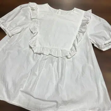 프랑슈리페 프릴 블라우스