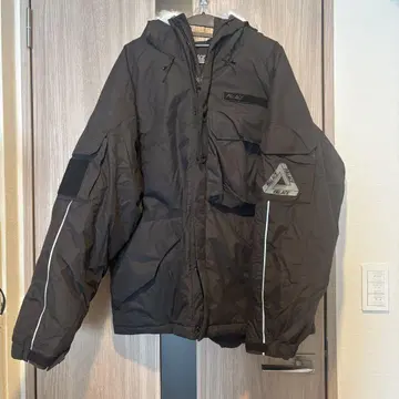 PCWGS HOODED 자켓 블랙 다운 자켓