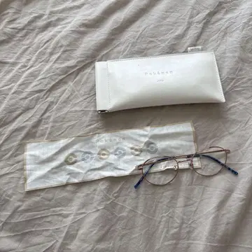 포켓몬 안경 로즈골드 프레임 도수 없음