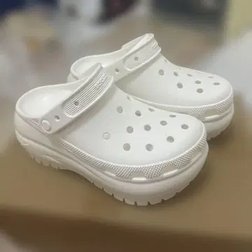 [ 플랫폼 샌들 ] crocs 23S 메가 크러쉬 크로그