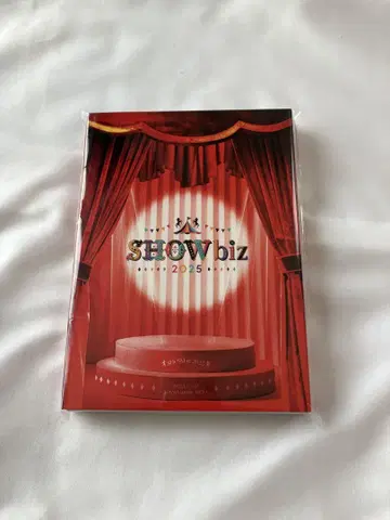 showbiz 2025 DVD