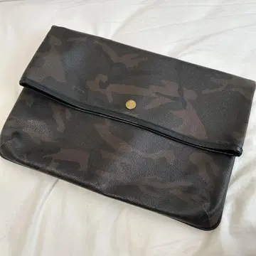 UNITED ARROWS [유나이티드 애로우즈] 클러치백
