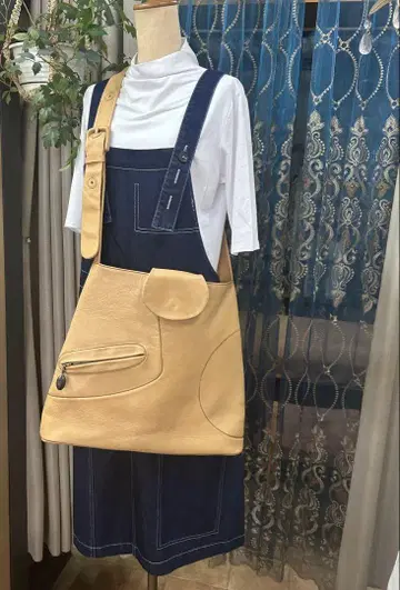 히로코하야시 베이지 가죽 숄더백 used