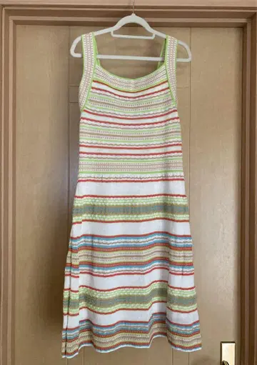 MISSONI 미쏘니 마 혼방 니트 슬리브리스 원피스