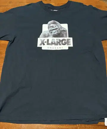 X-LARGE 샤바니 한정판 티셔츠 L 사이즈