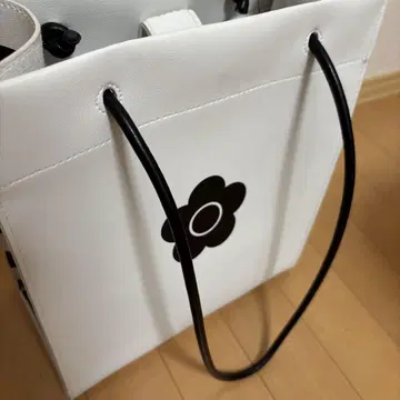 MARY QUANT x AZUL 쇼핑백 azul by moussy 화이트