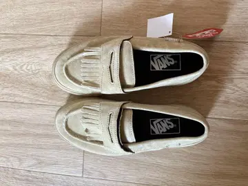 VANS 베이지 모카신 프린지 디자인