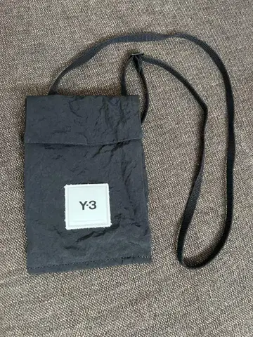 Y-3 사코슈
