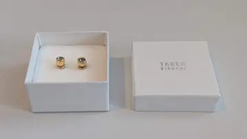 TAKEO KIKUCHI 스터드 귀걸이 양쪽 귀 세트
