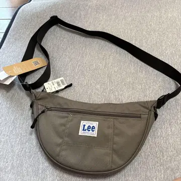 Lee 숄더백