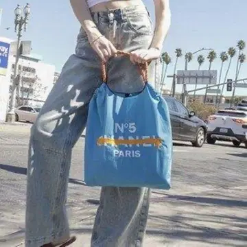 ACCOUNT 토트백