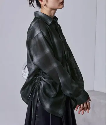 nui nullu 사이드 셔링 오버사이즈 시어 체크 셔츠