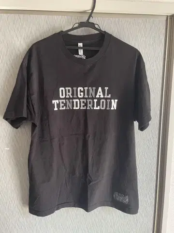 텐더로인 TENDERLOIN 블랙 티셔츠 L 사이즈