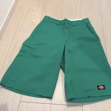 Dickies 그린 하프 팬츠 28