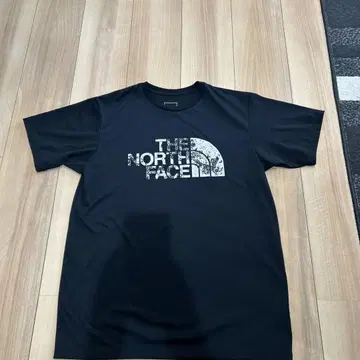 THE NORTH FACE 블랙 티셔츠 M