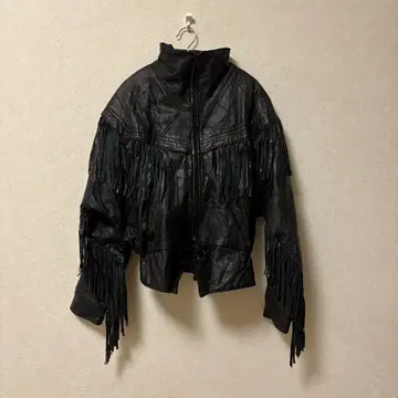 가죽 자켓 프린지