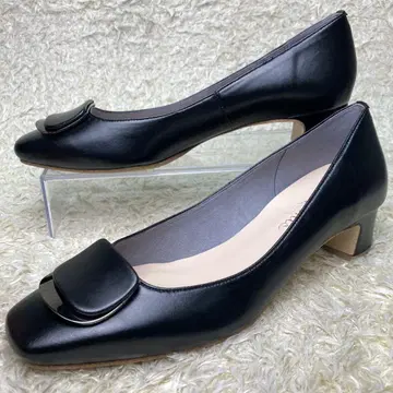 [미사용] 25cm DIANA 스퀘어 펌프스 힐 블랙 가죽