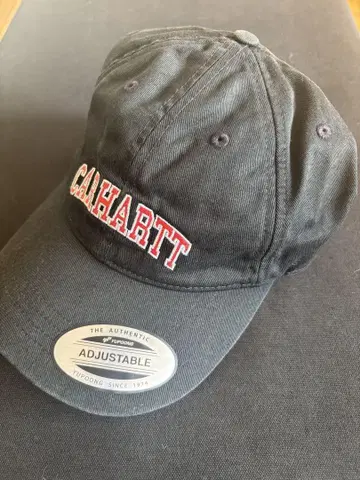 CARHARTT 블랙 캡 조정 가능
