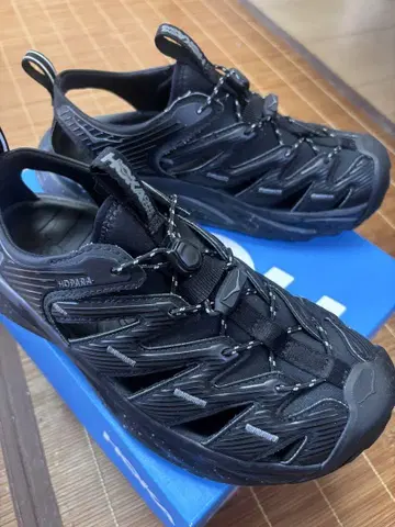 HOKA HOPARA 23.5