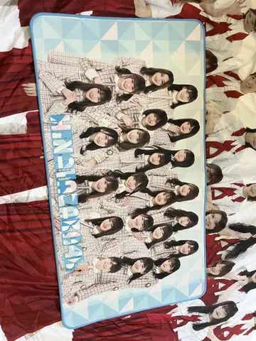히나타자카46 매트 제일복권