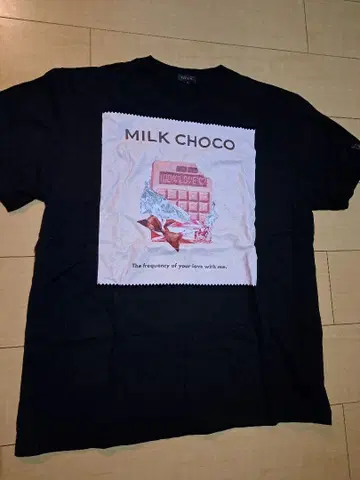 MILK 100%love 티셔츠 블랙