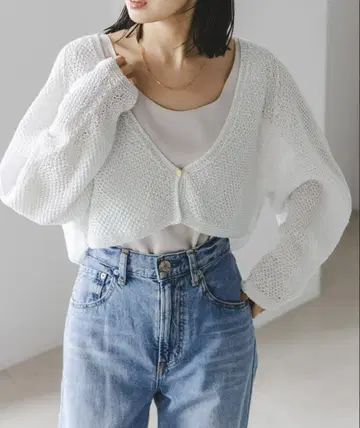 NOBLE 페이퍼 얀 카노코 숏 V넥 가디건