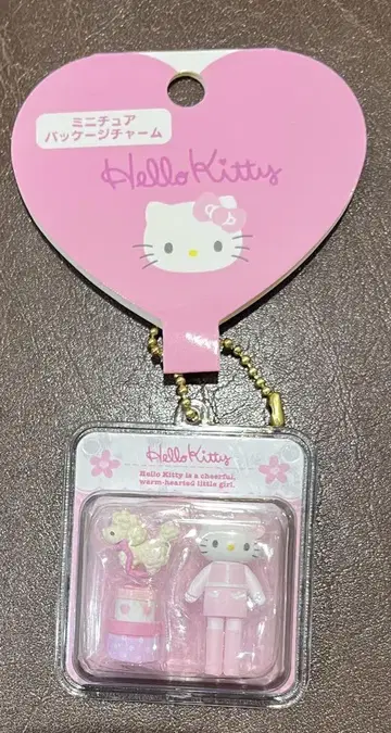 산리오 캐릭터즈 미니어처 패키지 참 헬로키티 발길이 키티