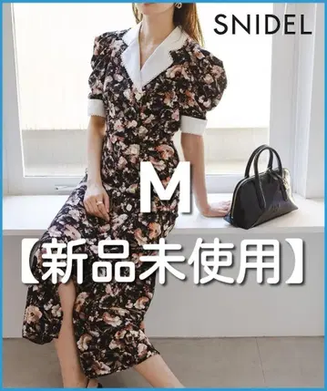 [미사용 새상품] 스나이델 멀티 프린트 퍼프 슬리브 원피스