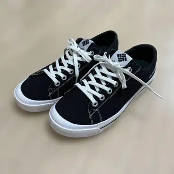 컬럼비아 워터프루프 스니커즈 블랙 25.0cm