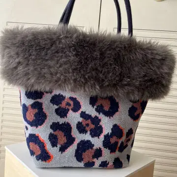 러브리바이페이러 러브리 레오파드 토트백