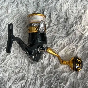 Sahara C5000 낚시릴 블랙/금 SHIMANO
