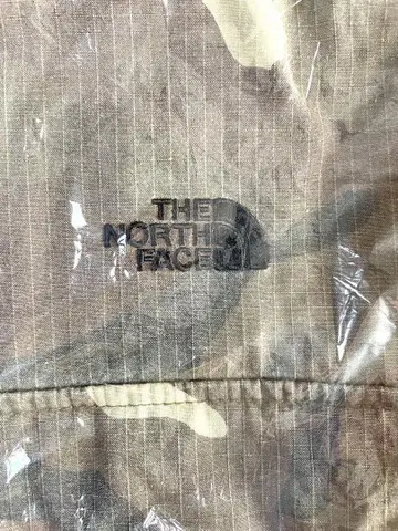 THE NORTH FACE 카모플라쥬 밀리터리 자켓