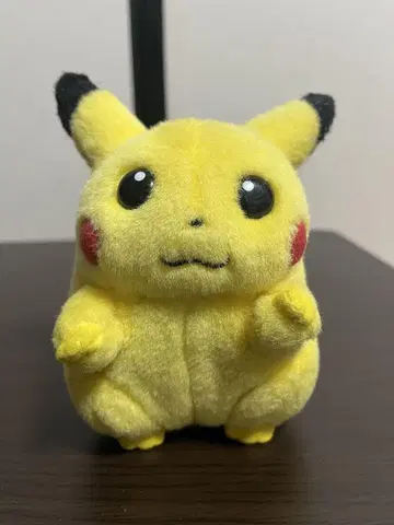 피카츄 TOMY 초기 봉제인형