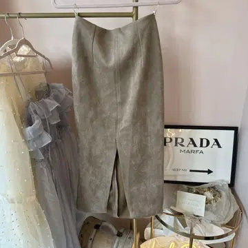 ZARA 브라운 스웨이드풍 타이트 스커트 슬릿