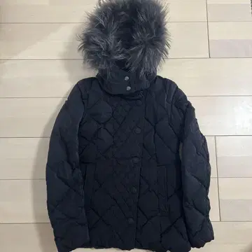 새상품급 TATRAS 다운 자켓 퍼 다운