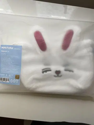 MINITEEN 토끼 파우치
